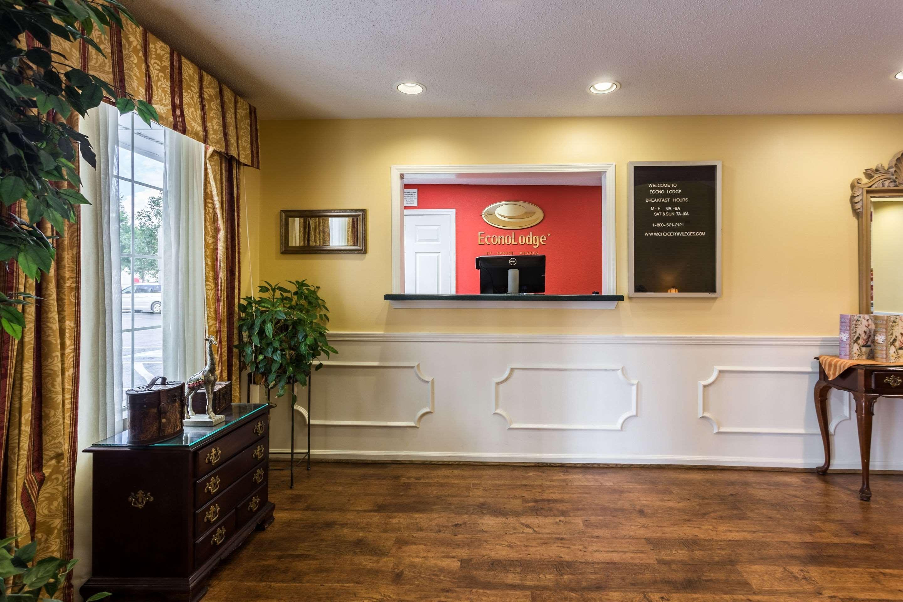 Econo Lodge Tupelo Buitenkant foto